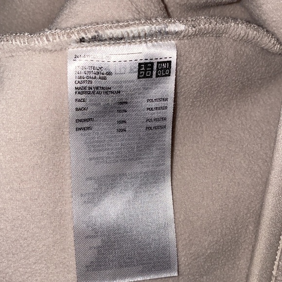 NWOT - Uniqlo fleece jacket size S - Picture 3 of 4